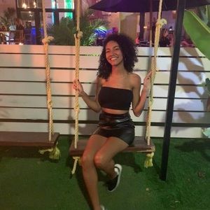 Meet your Posher, Sydney